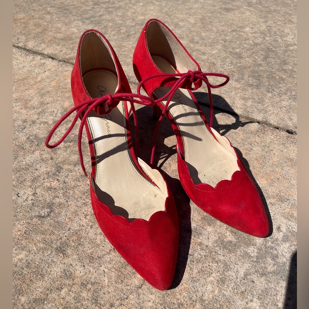 Chic Red Lace-Up Suede Heels